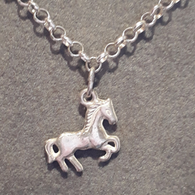 Zilver enkelbandje paardje Zilver enkelbandje paardje