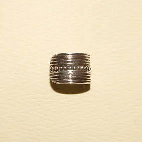 Oorklem keltisch balletje (echt zilver) Oorklem keltisch balletje (echt zilver)
